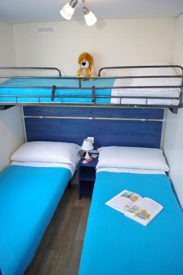 Happy Camp Mobile Homes In Camping Village Rosapineta Rosolina Mare Dış mekan fotoğraf